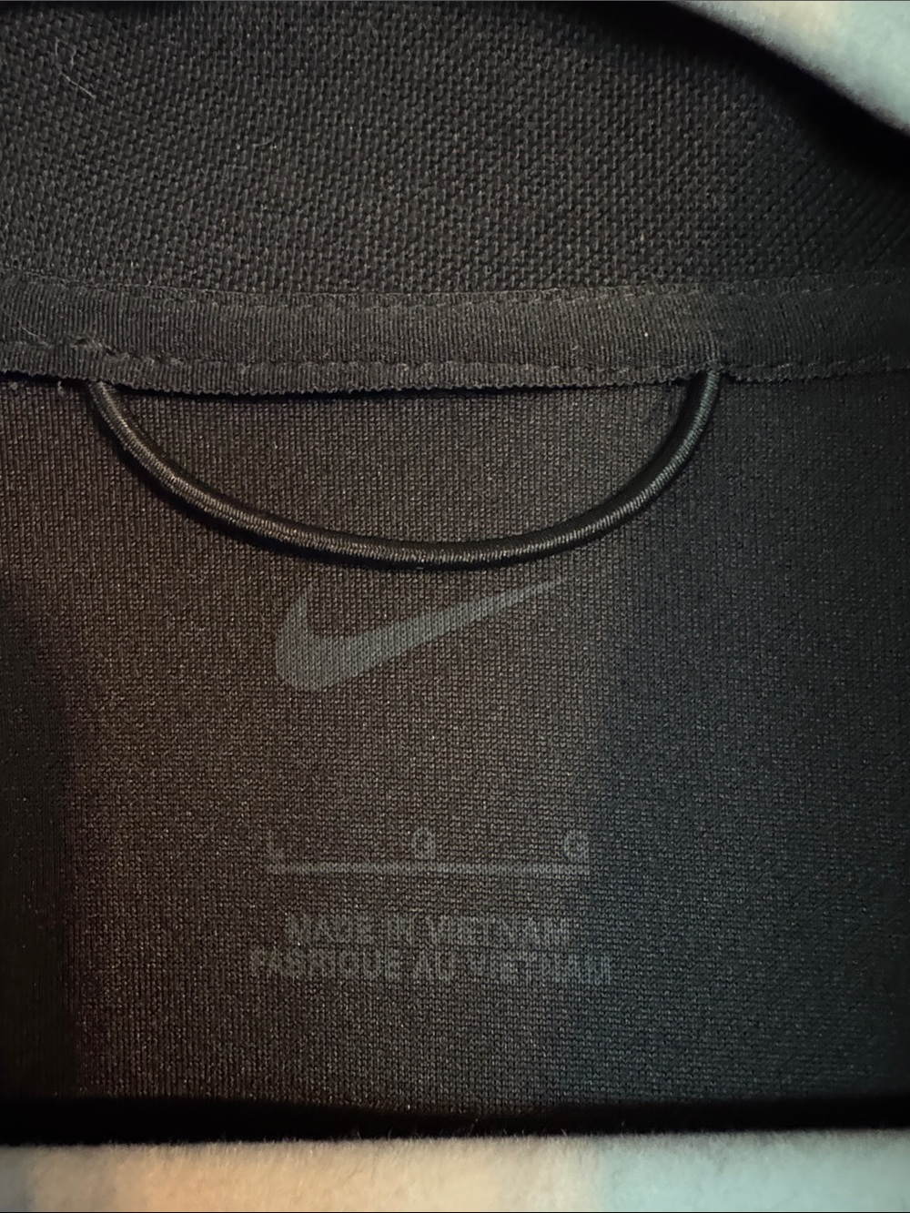 Nike Black Performance Pullover - Picture 2 of 5